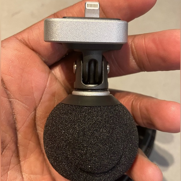 iPhone Microphone - Picture 2 of 4